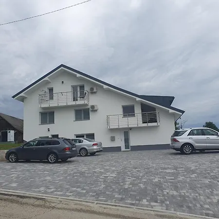 Janez House Lägenhet Metlika