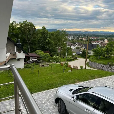 Janez House Lägenhet Metlika