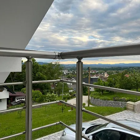 Janez House Lägenhet